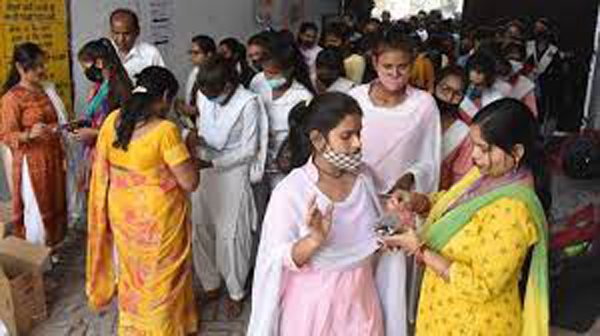 4071 परीक्षार्थियों ने छोड़ी परीक्षा......