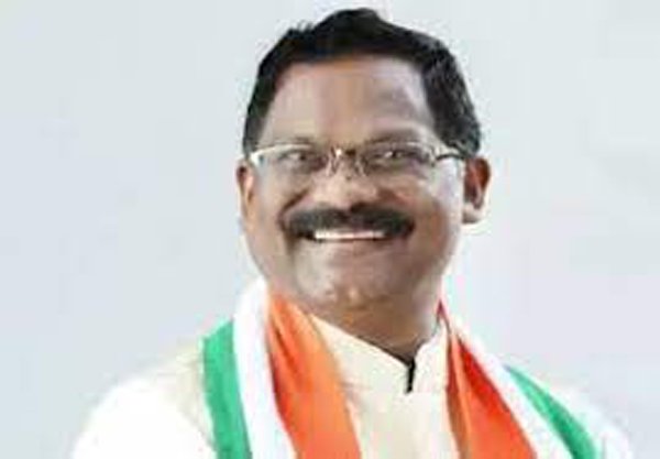 CG: मंत्री अमरजीत भगत ने केंद्र सरकार पर साधा निशाना