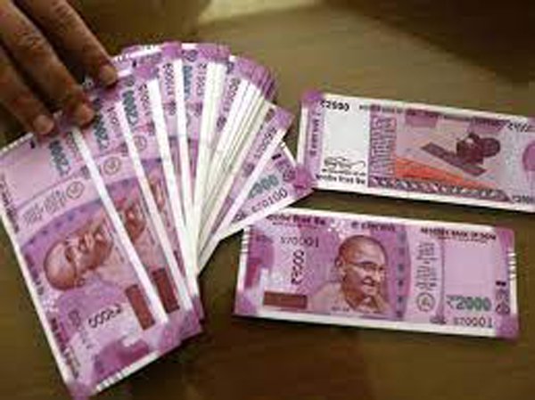 10 लाख कैश जब्त, रायपुर समेत कई जिलों में ED ने की छापेमारी