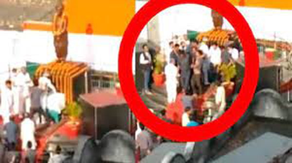 CM की सुरक्षा में बड़ी चूक, युवक ने मुख्यमंत्री को मारा मुक्का, VIDEO वायरल…