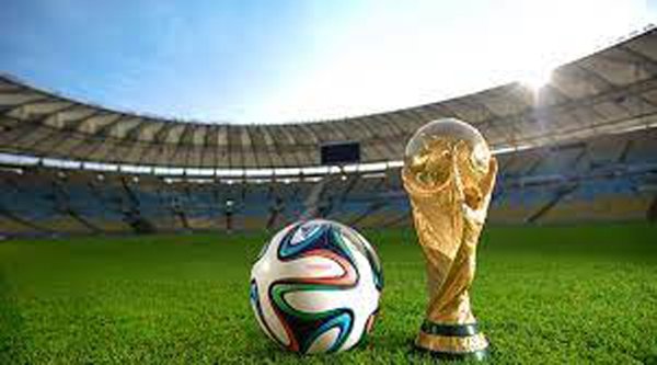 FIFA World Cup : UAE को छोड़ जानें क्यों कतर में होने वाला है फुटबॉल वर्ल्ड कप का आयोजन, जानिए इसके बारे में सब…