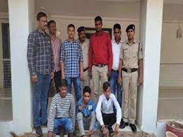 भांजी से था अफेयर इसलिए दोस्त की हत्या ,गला घोंटा, फिर तालाब में फेंकी लाश...जानिए पूरा मामला