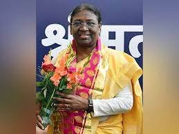 द्रौपदी मुर्मू भारत के 15वें राष्ट्रपति पद की शपथ ली ।
