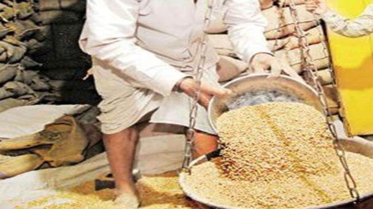 Ration Card: गेहूं-चावल के साथ सरकार देगी ये गिफ्ट, राशन कार्ड धारकों को मिलेगा बड़ा लाभ