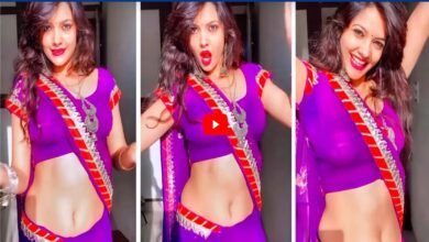Desi Bhabhi Dance: देसी भाभी का हॉट डांस देख लोगों के छूटे पसीने, धमाकेदार डांस से अपनी नज़रें ही नहीं हटा पा रहे फैन्स, देंखे डांस का वीडियो