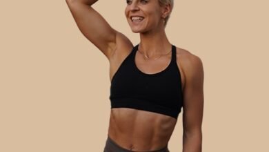 Fitness Tips : 50 साल की उम्र तक दिखना है फिट तो जानिए कुछ टिप्स