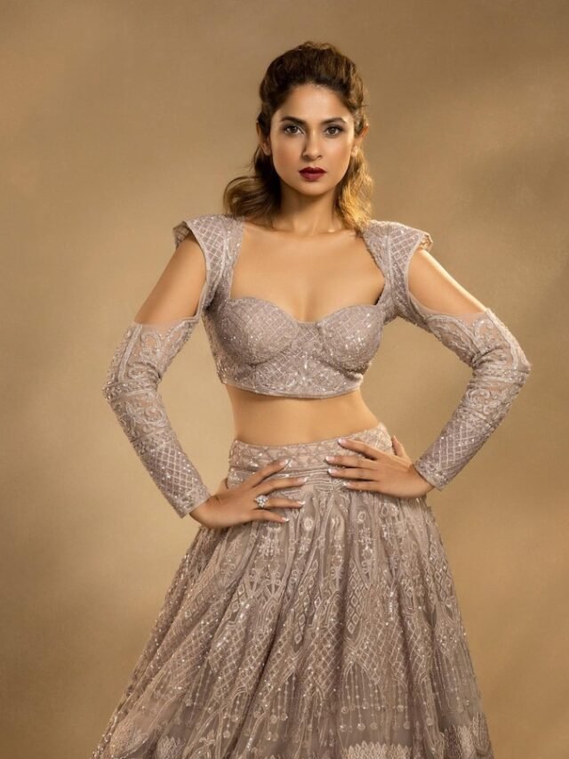 27 की उम्र में शादी करने पछता रही है अब अकेले जी रही है