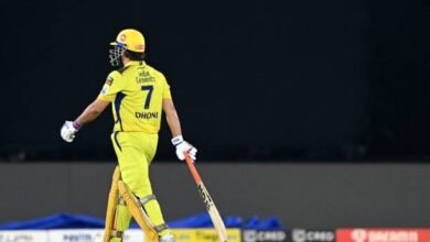 dhoni-Tshirt-gettyimages-1258273136-612x612-1