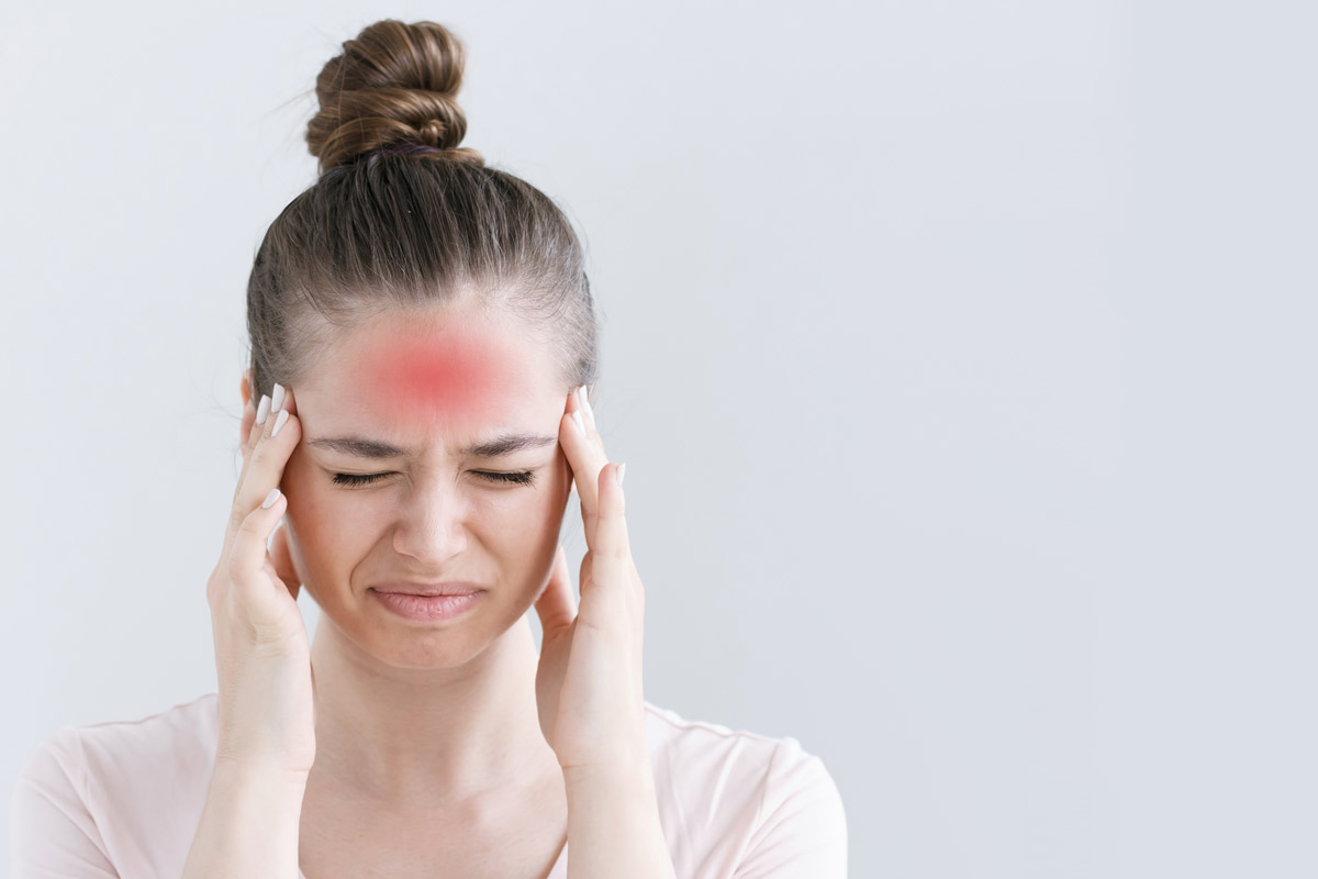 Health Tips : माइग्रेन क्या है ? कारण ,लक्षण , घरेलु उपाय जानिए