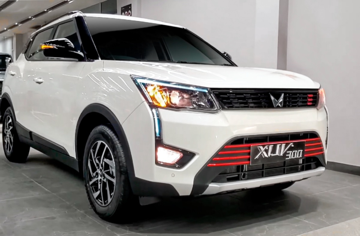 new Mahindra XUV300