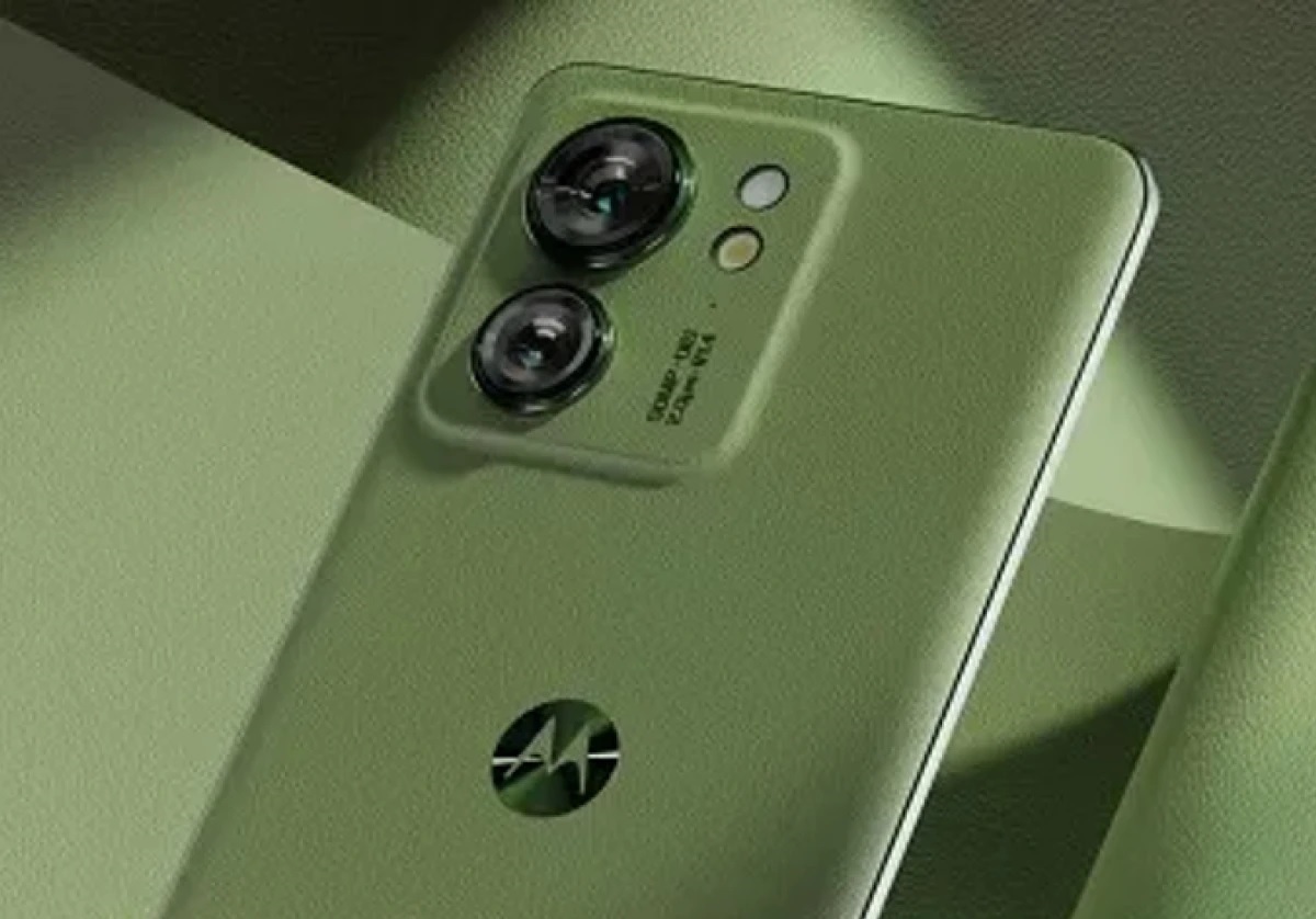 144Hz रिफ्रेश रेट वाले डिस्प्ले और 5000mAh की बैटरी के साथ Motorola का ये दमदार फोन सस्ते में लाए घर,जानें दमदार फीचर्स