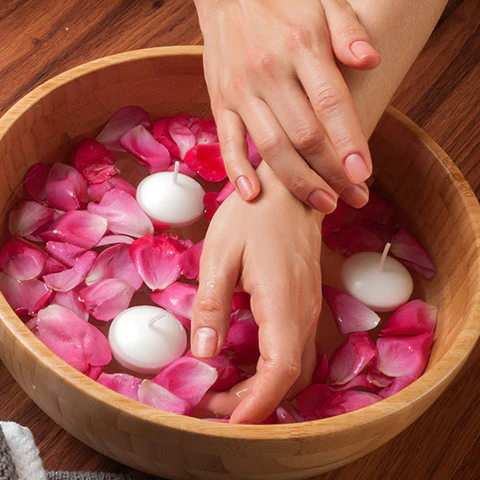 Nail Care : आपके नाख़ून भी हो रहे ख़राब ,अपनाये घरेलु उपाय