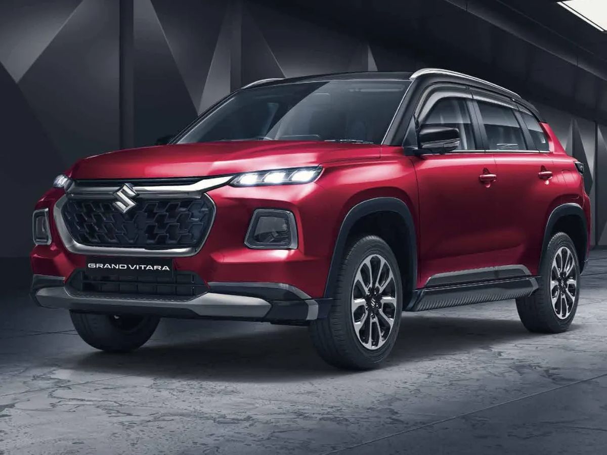 Tata और Mahindra को पीछे छोड़ Maruti ने गाड़े झंडे, देश की सबसे ज्यादा कार बेचने वाली कंपनी बनी