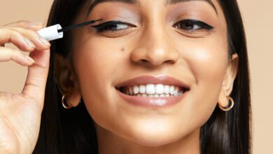 Makeup Tips : क्या आप भी फैलते काजल से है परेशान तो हम आपके लिए लाये है कुछ आसान eye makeup tips