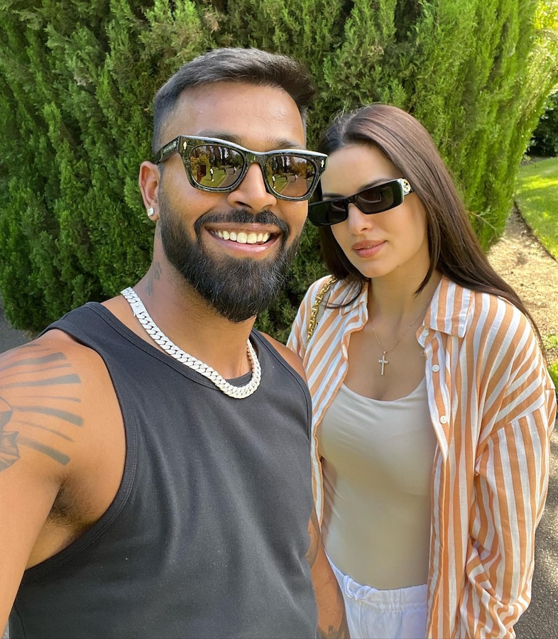 Natasha-Hardik-9