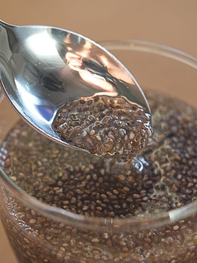 चिया सीड्स रोज़ सुबह खाये जल्दी नहीं आएगा बुढ़ापा