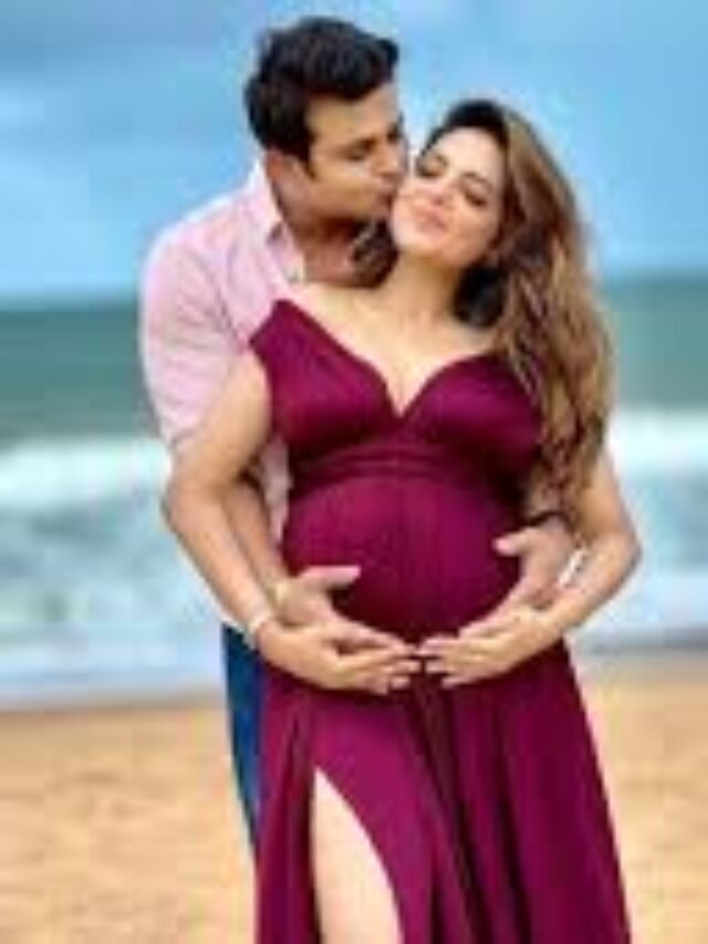 कॉमेडियन ने खुद कराई एक्ट्रेस पत्नी की डिलीवरी