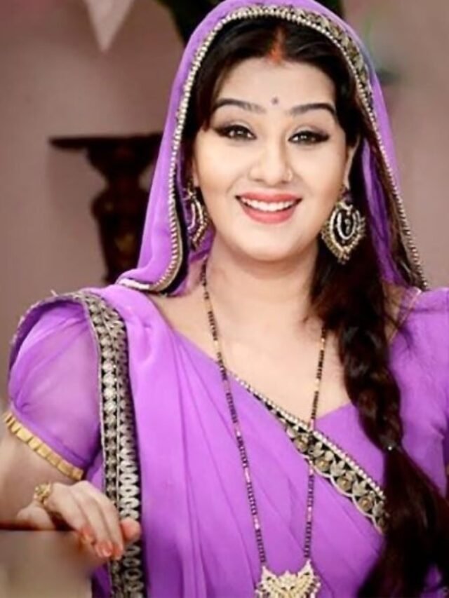 करियर को पीछे छोड़ा विवादों में फसी है अंगूरी भाभी