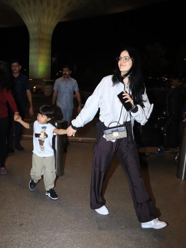 हार्दिक को छोड़ बेटे संग वापस लौटी नताशा देखे झलक