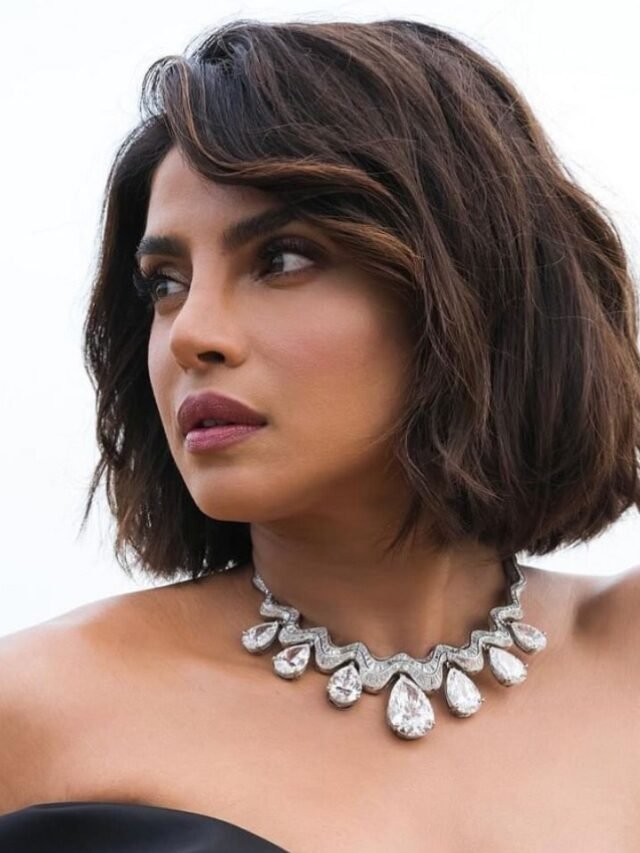 पति निक जोनस संग समुद्र किनारे रोमांटिक हुईं प्रियंका चोपड़ा