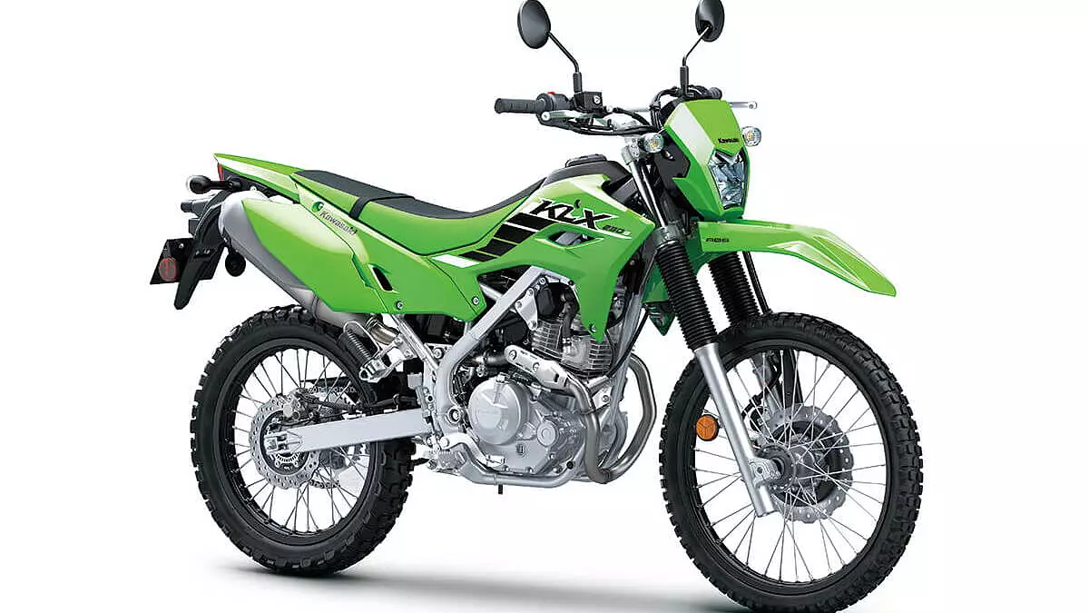 झनझनाटी स्पीड वाली Kawasaki KLX230 S बाइक को लाये घर जिसमे मिलेगा सॉलिड इंजन,देखे