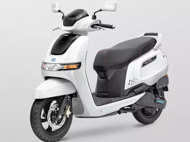 आकर्षक डिजाइन और फाडू लुक के साथ आई Tvs की जबरदस्त स्कूटर