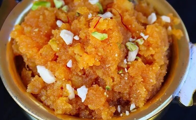 How to make Moong Dal Halwa: इस तरह बनाये मूंग दाल का हलवा देखे रेसिपी