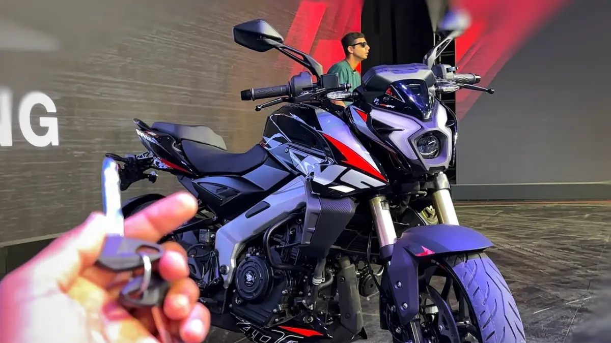 KTM के इंजन की हवा निकालने आई Bajaj की किलर बाइक,देखे क़्वालिटी और कीमत