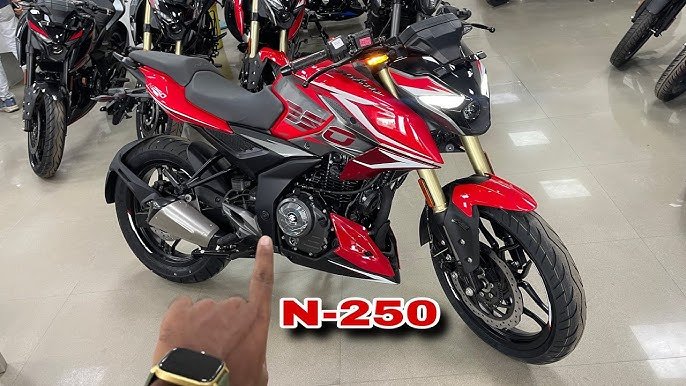 बब्बर शेर की तरह Bajaj की शानदार बाइक ने ली धांसू एंट्री देखे