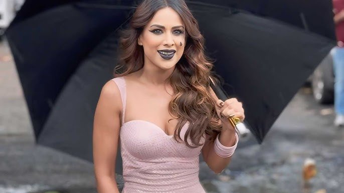 Nia Sharma ने टीवी इंडस्ट्री में पुरे किये 14 साल कातिलाना अदाओ से जित लिया लोगो दिल,जाने 14 सालो का सफर