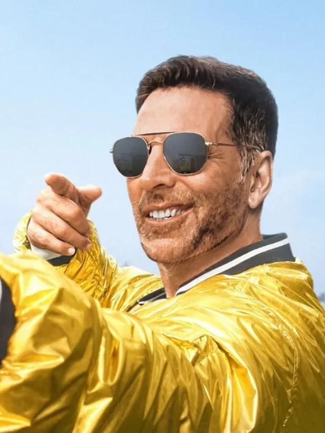 बॉलीवुड एक्टर अक्षय कुमार ने मुंबई में बेची दो प्रॉपर्टी, जानें कितने करोड़ में हुई डील और कहां हैं ये फ्लैट