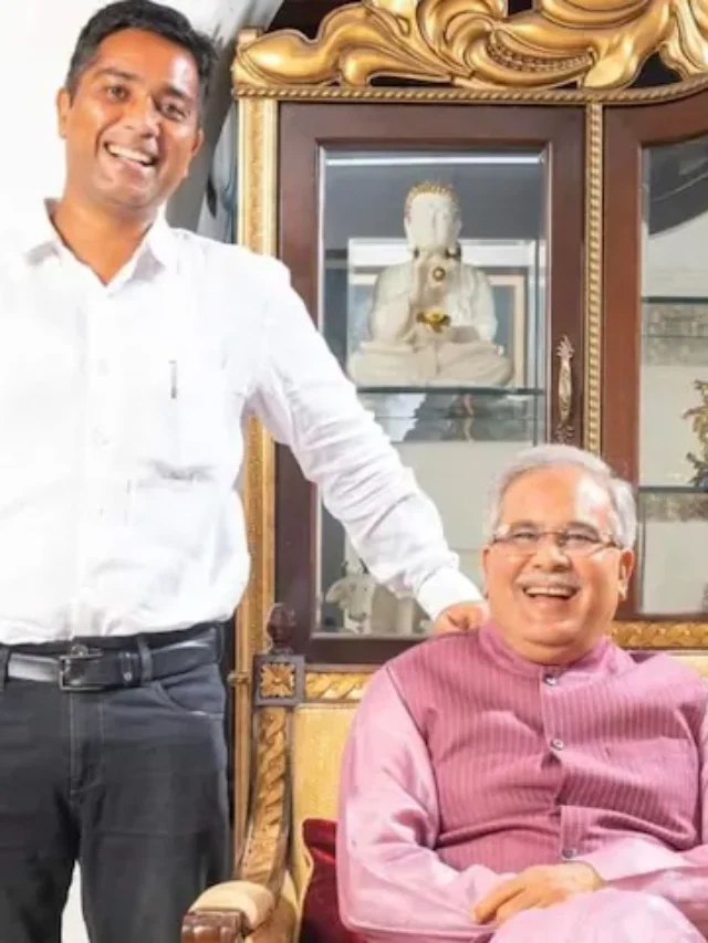 सुप्रीम कोर्ट ने भूपेश बघेल और चैतन्य बघेल को हाई कोर्ट जाने के लिए कहा है।