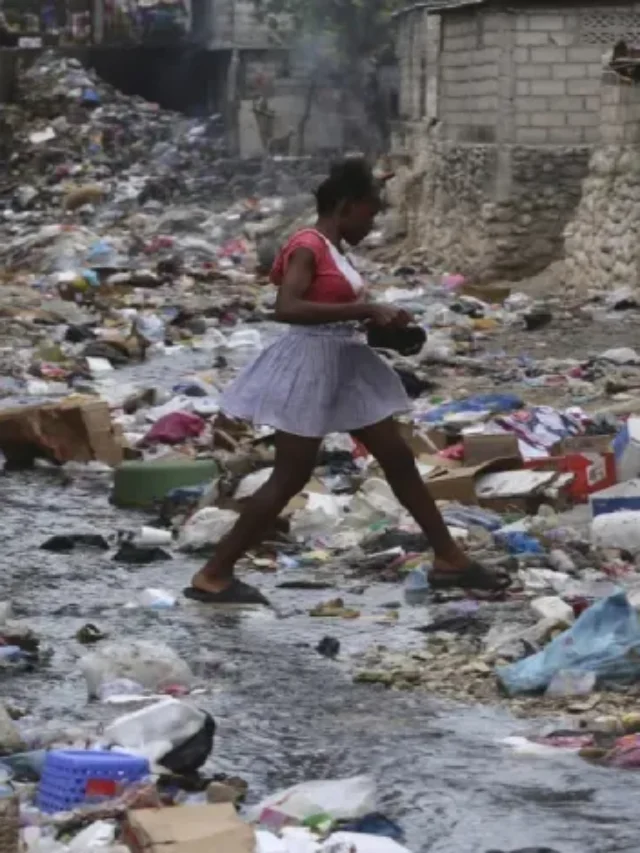 यहां सांस लेना है दूभर, तस्वीरों में देखें दुनिया के सबसे गंदे शहर