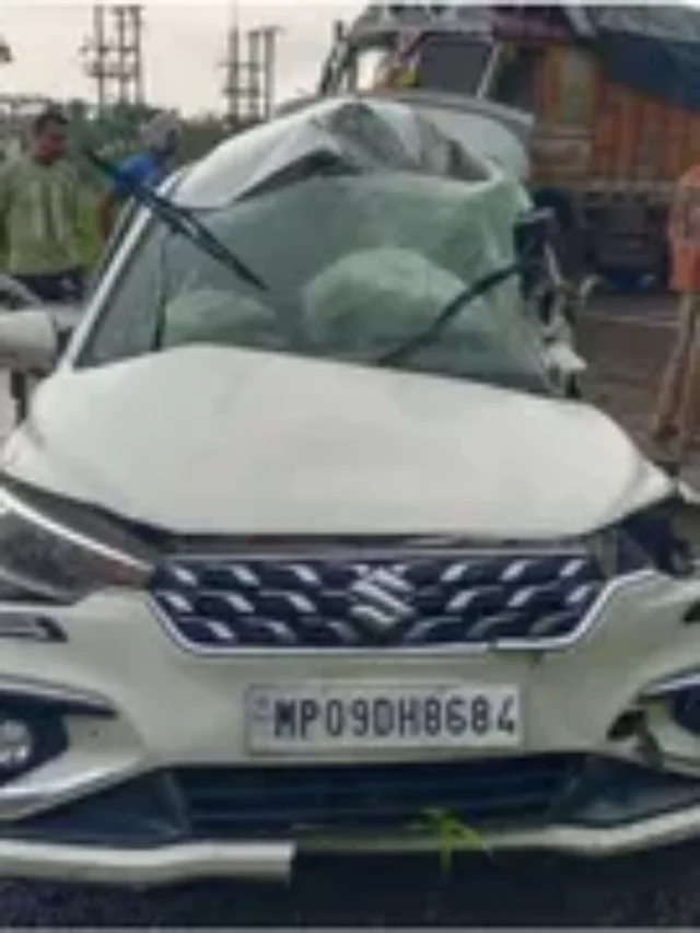 छत्तीसगढ़ में भीषण सड़क हादसा; तेज रफ़्तार कार अनियंत्रित होकर पलट ने से 6 युवकों की मौके पर मौत..