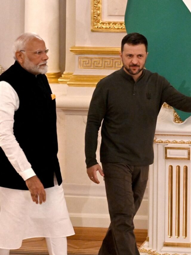 यूक्रेन के राष्ट्रपति वोलोदिमीर जेलेंस्की ने पीएम मोदी से की बात, शांति प्रयासों के समर्थन पर जताया भारत का आभार