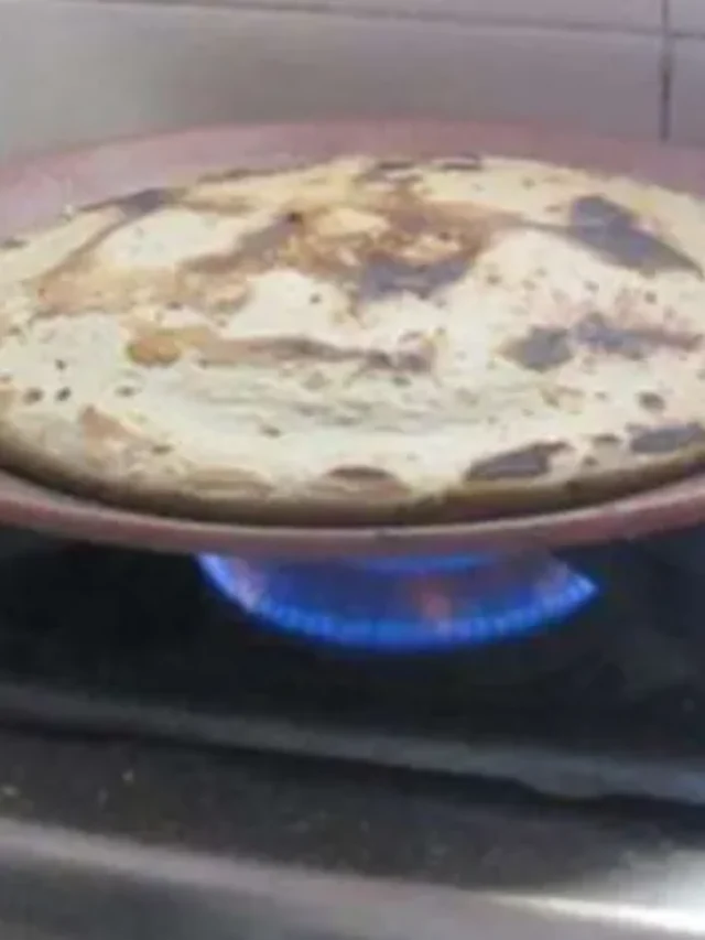 लोहे का या मिट्टी का, कौन सा तवा रोटी सेंकने के लिए अच्छा होता है